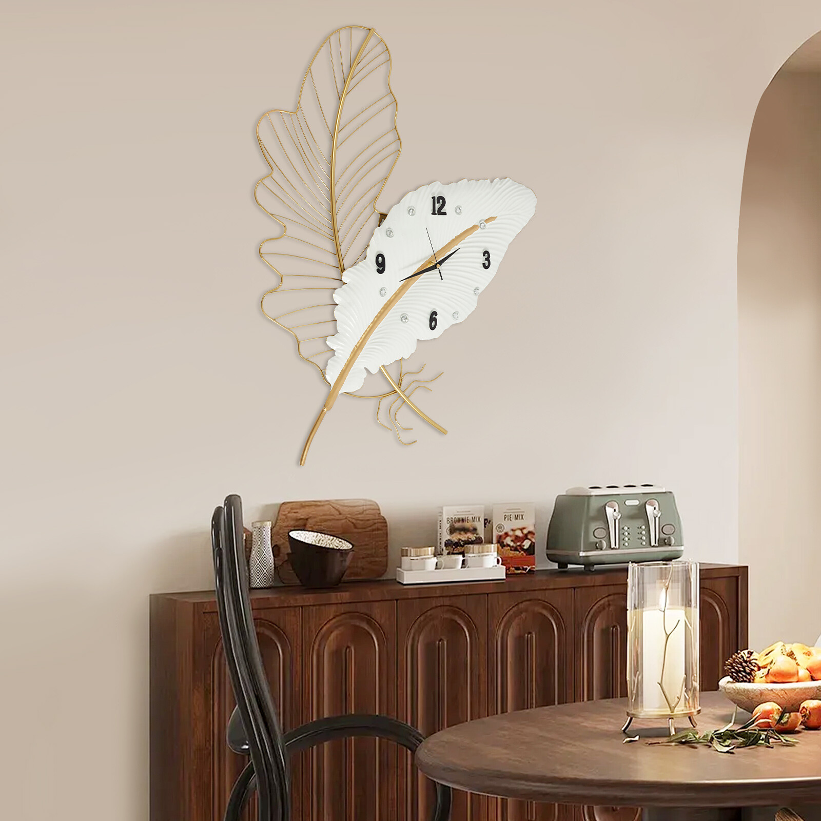 Large Wall Clock, Feather-shaped Wall Clock, Decorative Wall Clock for Home