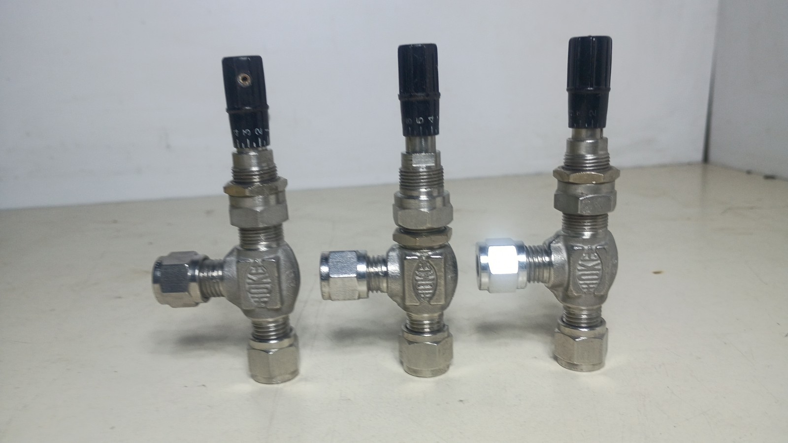Qty. 3 New HOKE 1325G4Y Milli-Mite Metering Valves 5,000 PSI, 1/4" Dia. Ports