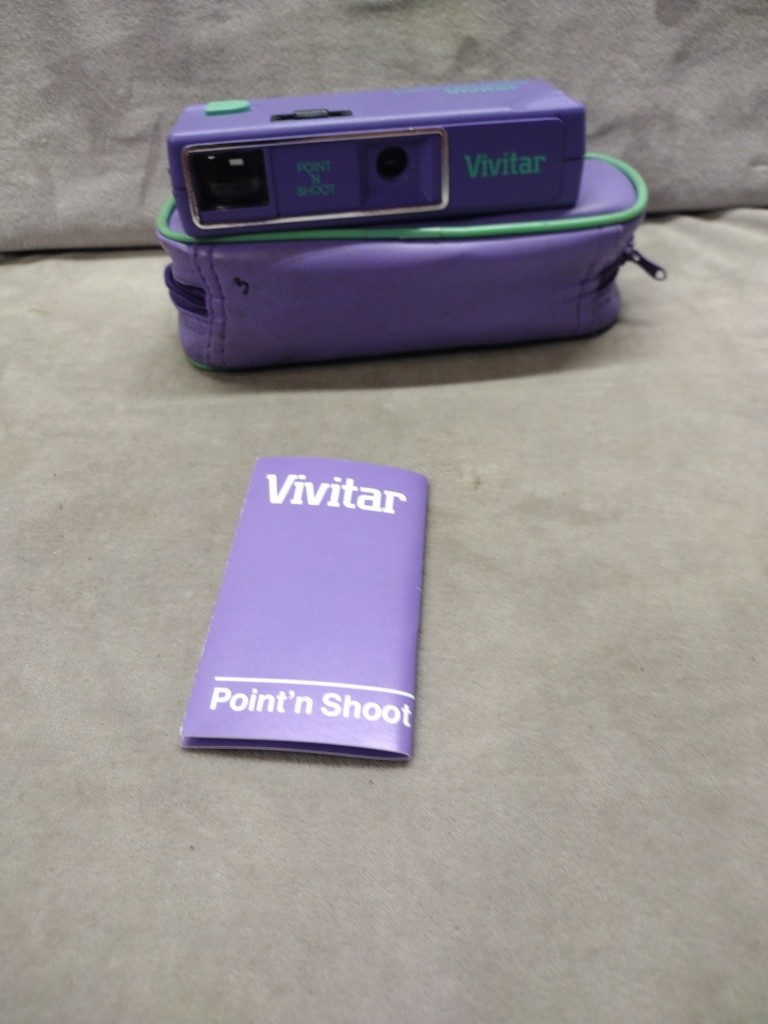 Vivitar Avon Point 'N Shoot Camera With Original Case 1987 Teal Purple VGC Rare