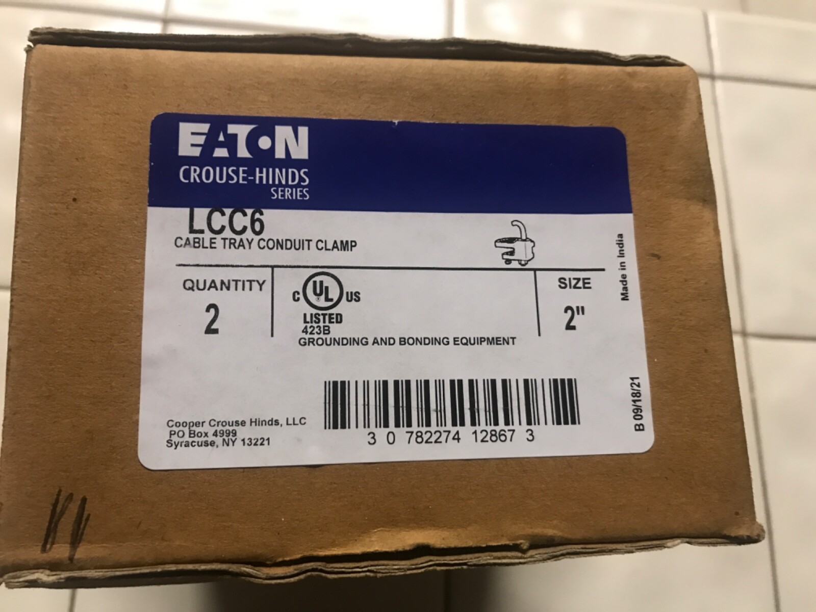 (Box of 2) EATON CROUSE HINDS LCC6 2" CABLE TRAY CONDUIT CLAMP  ships from Texas