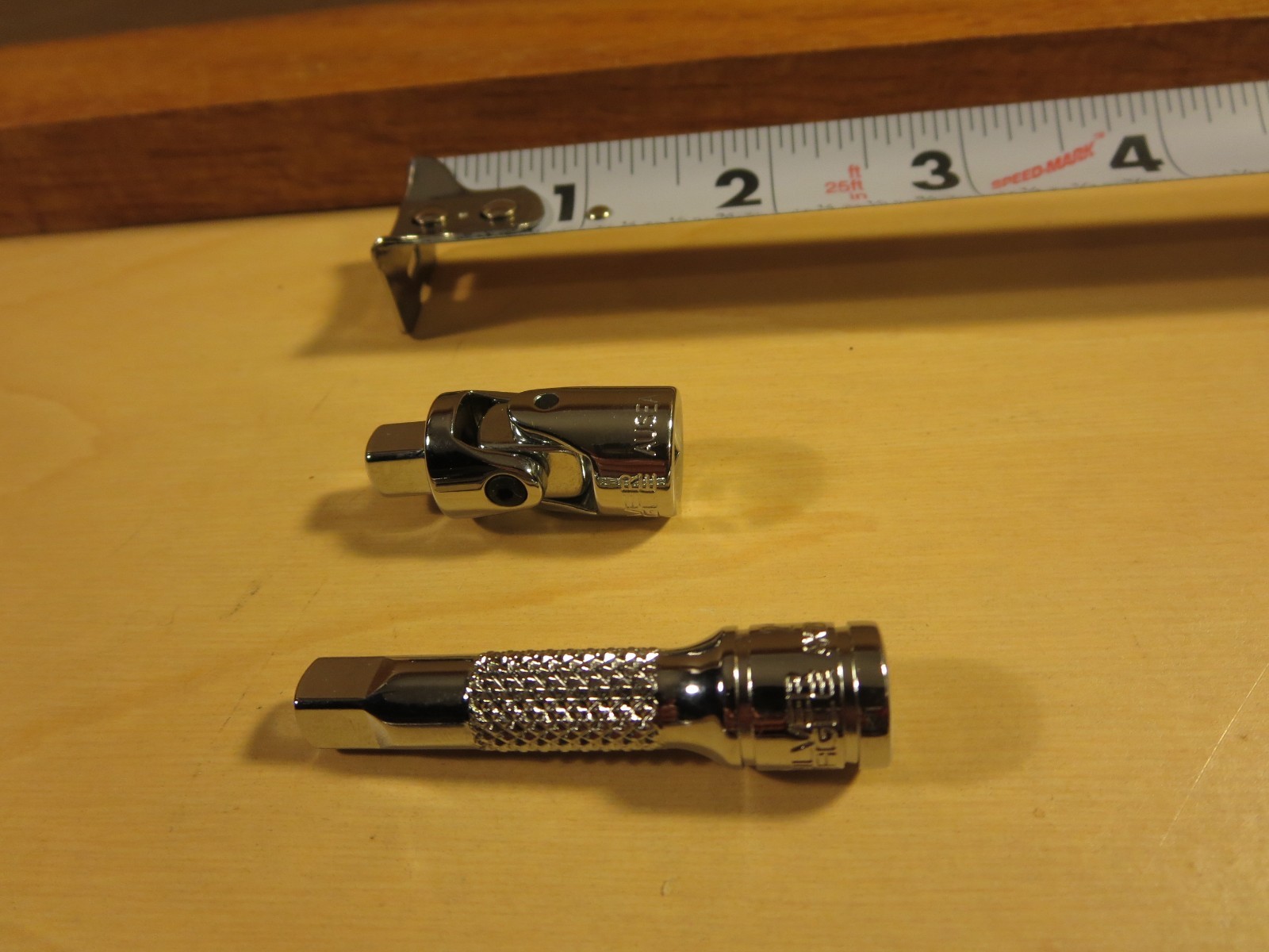 MATCO SILVER EAGLE 1/4" DRIVE 5-PC Ratchet ,extensions , spinner and universal