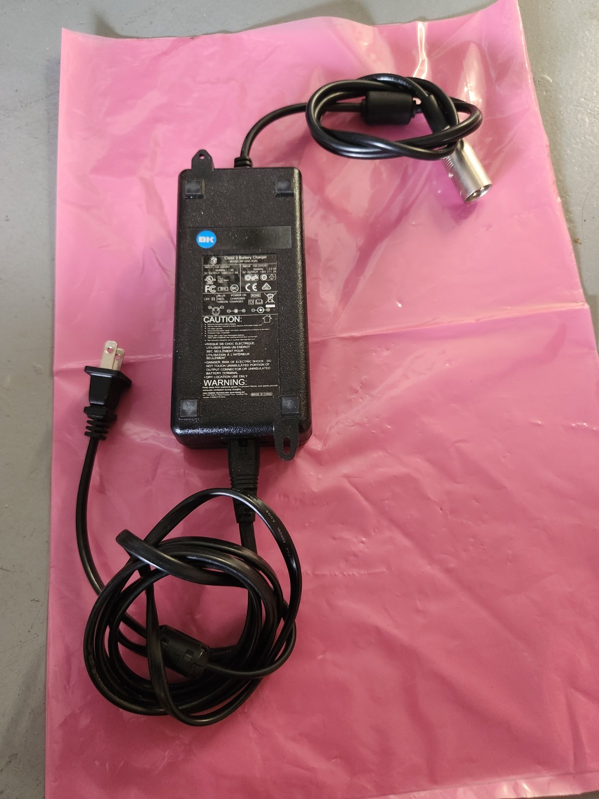 Class 2 Battery Charger for Zinger Power Wheelchairs 36v HP1202L3(2A)