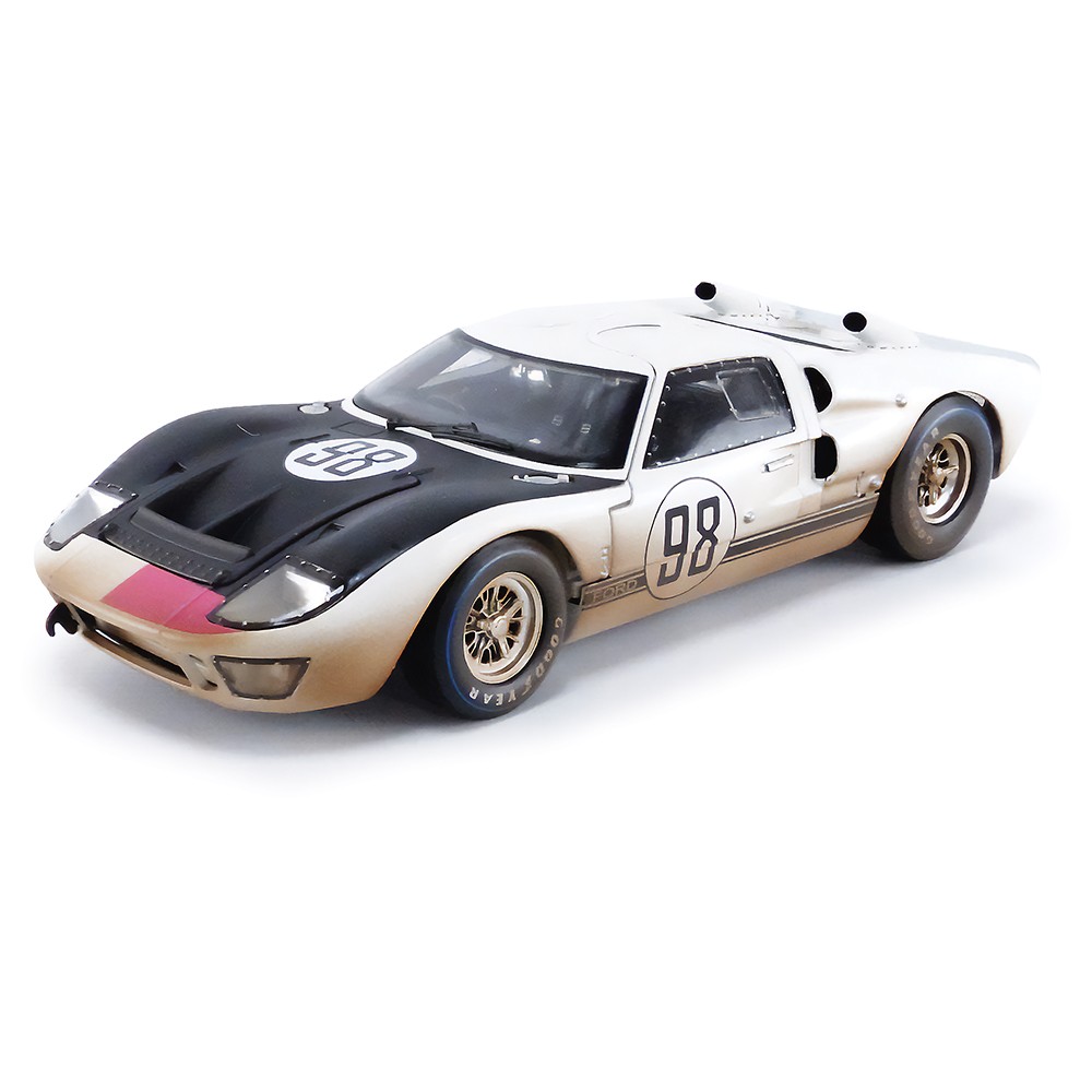 1966 Ford GT40 #98 Daytona 24 Hours - After Race