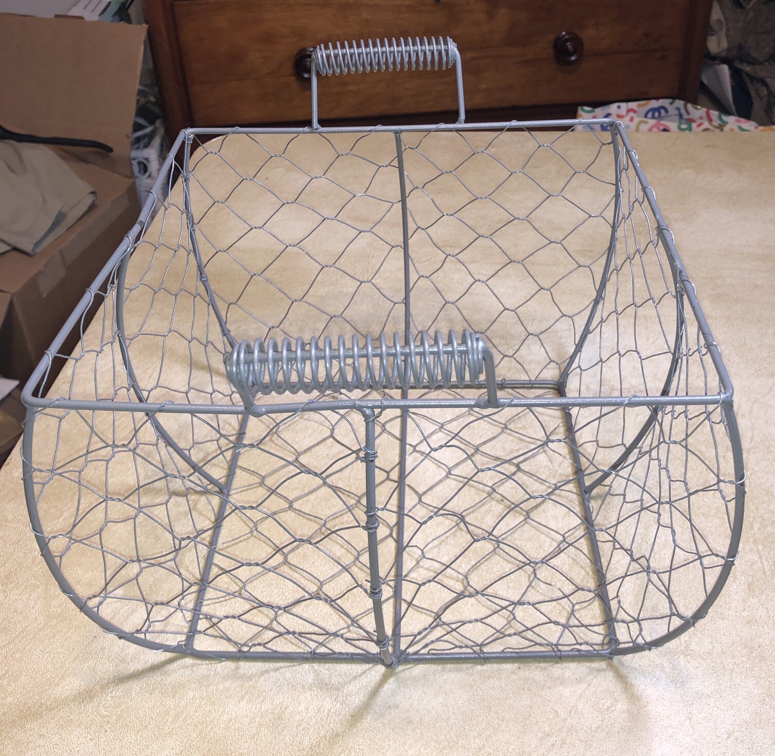 Metal Wire Egg / Fruit Basket Farmhouse Rustic Distressed with Handles