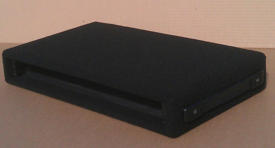 Custom Pearson 1 space simple rack Black