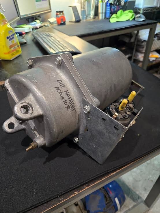 MK-7121 BARBER COLEMAN MK-7121-0-0-2 Pneumatic Damper Actuator NEW NOS $599