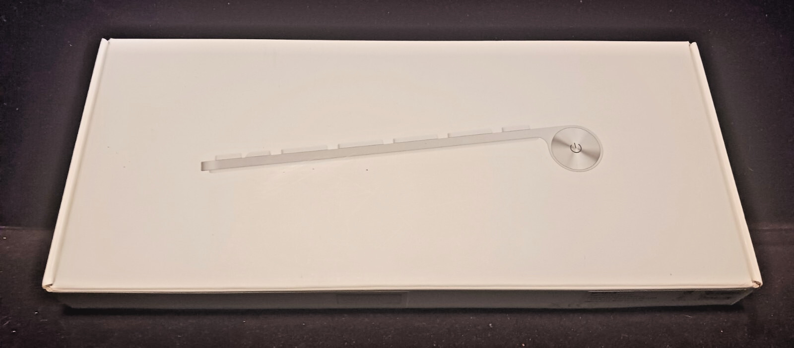 APPLE A1314 Pre-Owned Wireless Keyboard - MC184LL/B- 2009