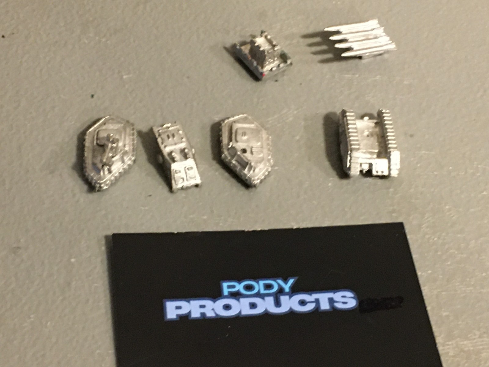 A39698 WARHAMMER EPIC 40K IMPERIAL GUARD MARINES METAL BITS INC LOT RAIDER WHIRL