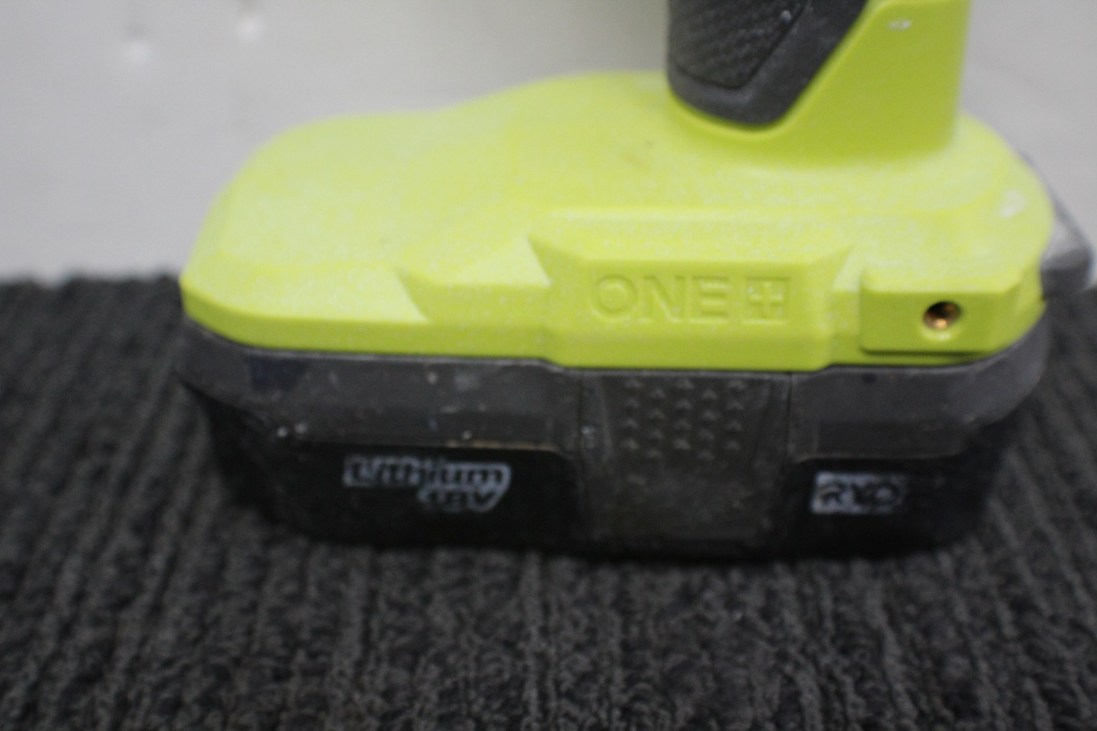 Ryobi ONE+ 18V - Cordless LED Light - PCL660 - W/P102 Battery.