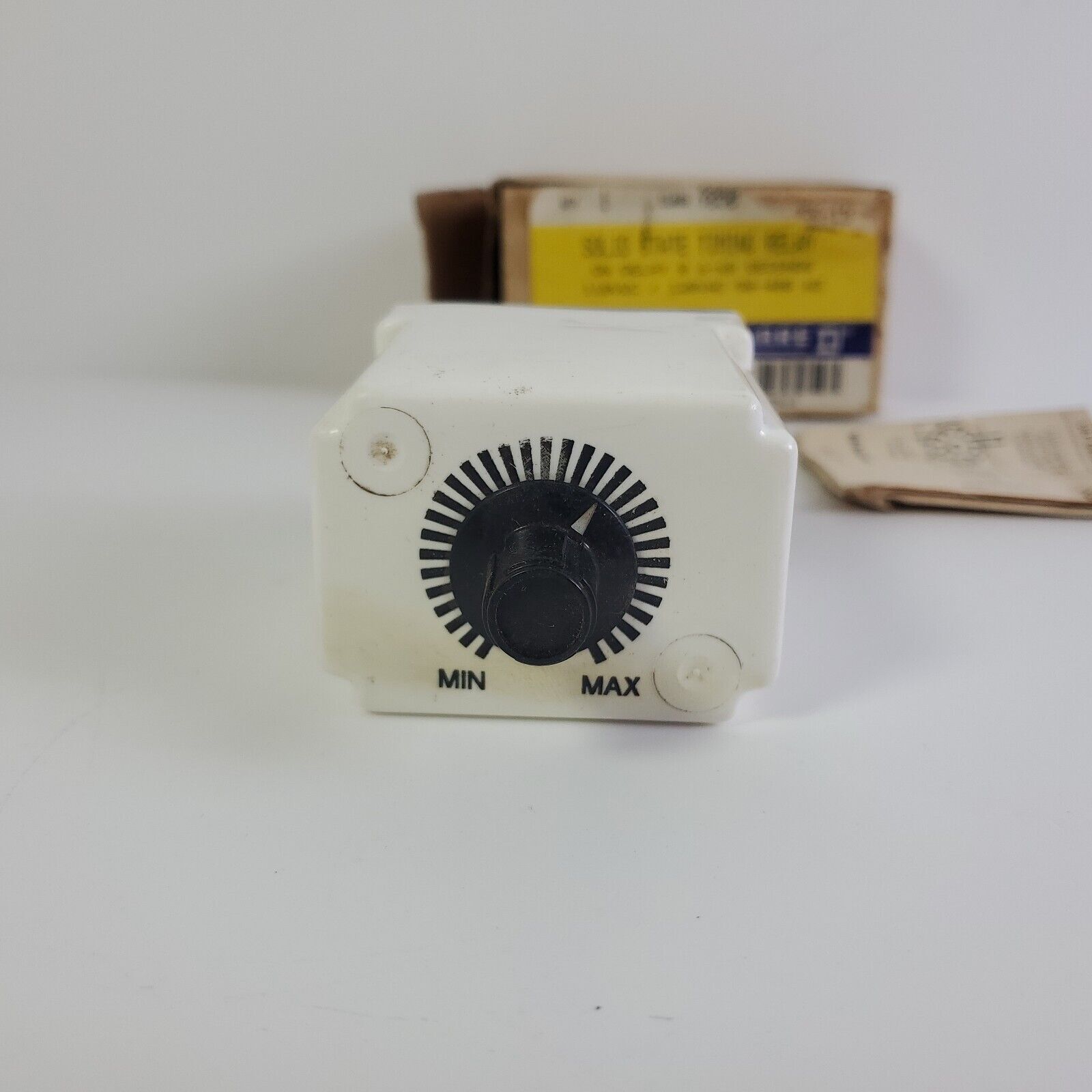 Square D 9050 JCK-13 Solid State Timing Relay 120 Volt 0.6-60 Sec On Delay