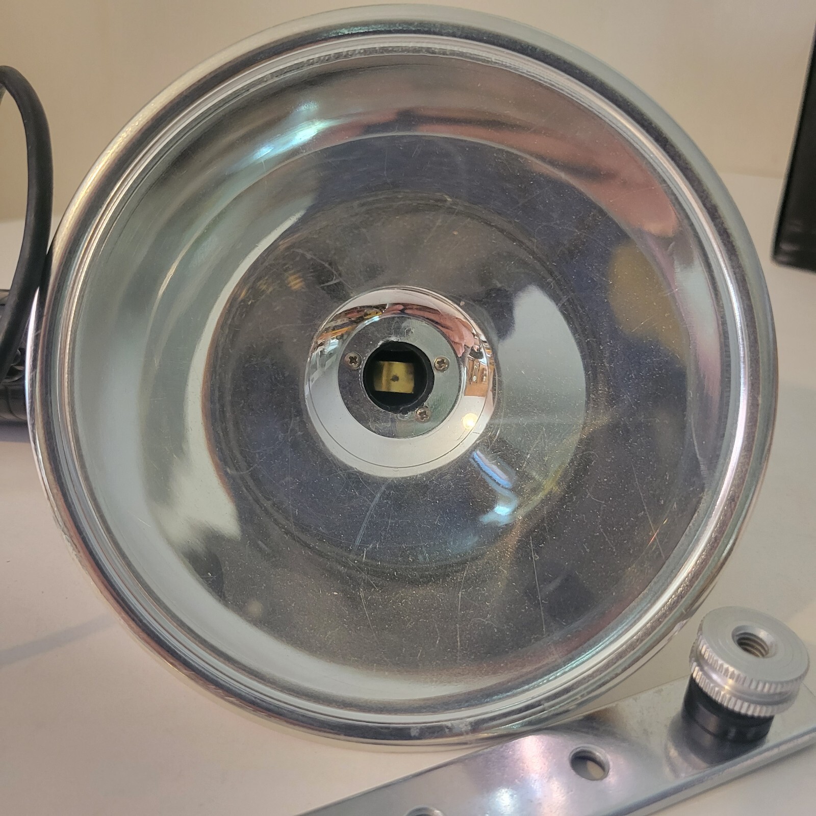 Kodak Standard Flasholder with Box, Bracket, 1-Bulb, Clean + Leather Strap