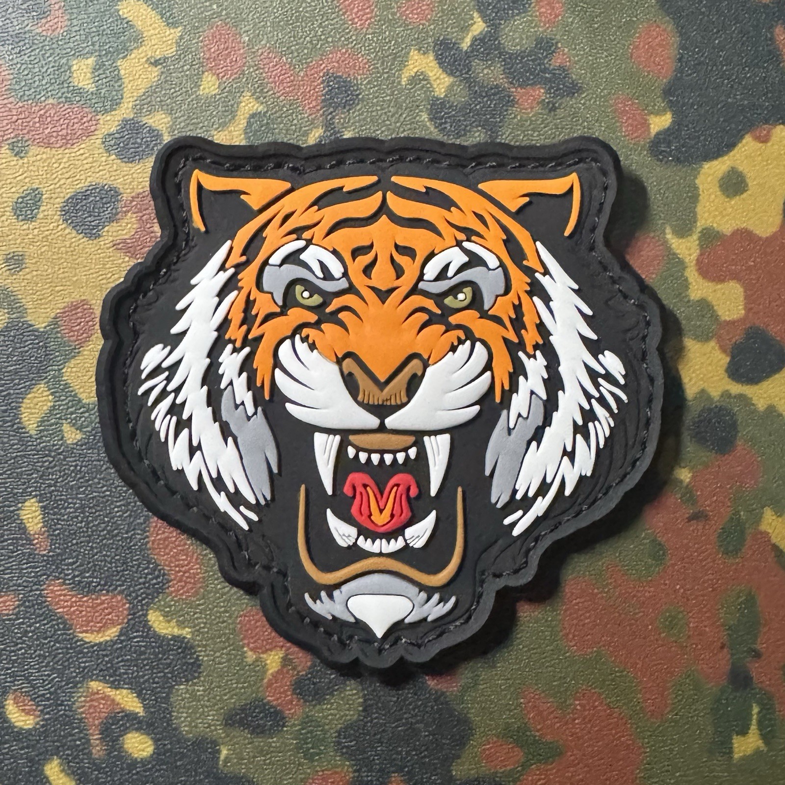 ROARING TIGER PVC Patch Hook Back LUMINOUS GLOWS GITD SPORTS MASCOT LSU