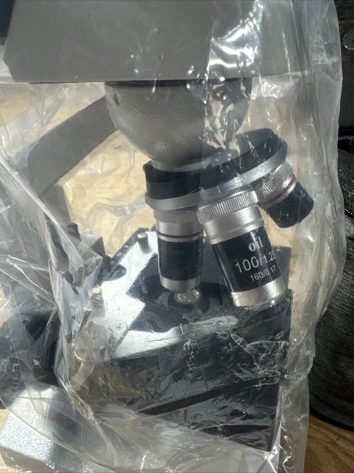 Trinocular Microscope 40X To 5000X 5MP Electronic Eyepieces 45 Degree Microscope