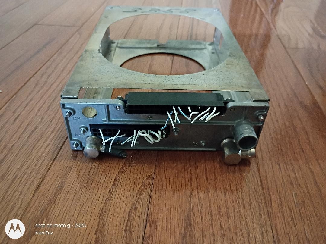 King KX 155 165 NAV/COMM Tray Rack With Backplate And Connectors