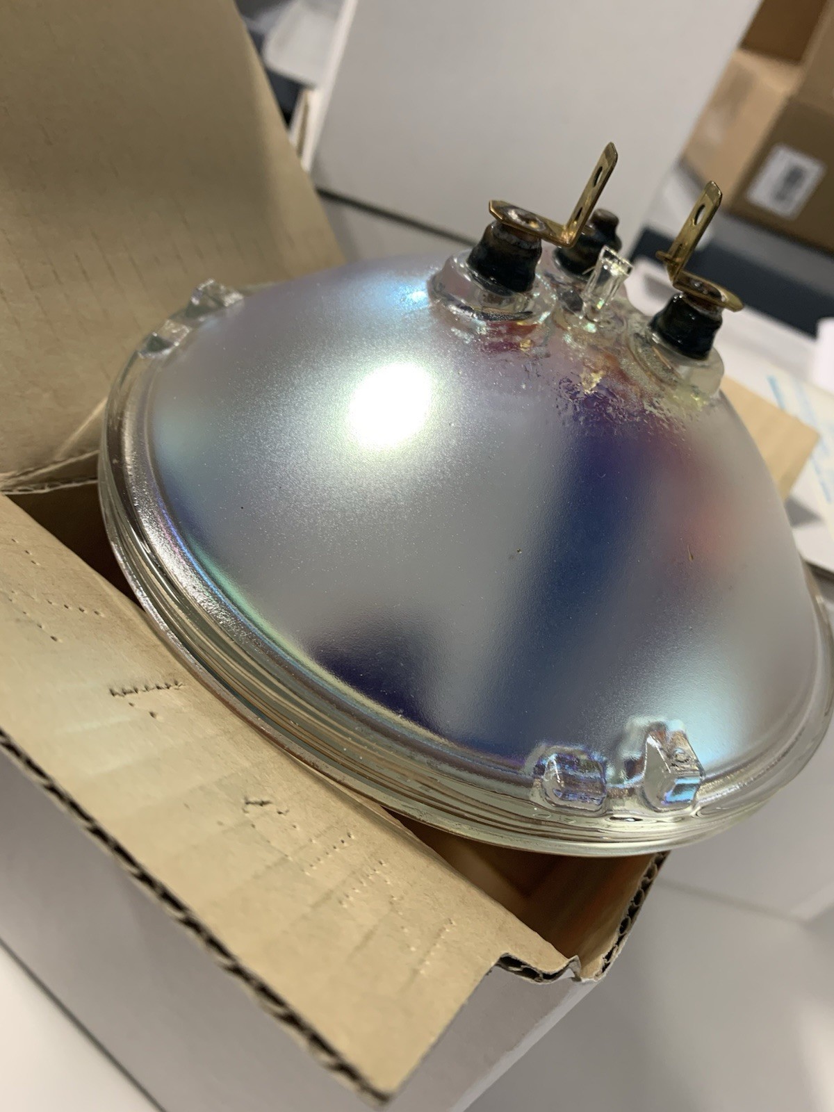 Replacement Bulb for SKYTRON A1-010-18 40W 24V