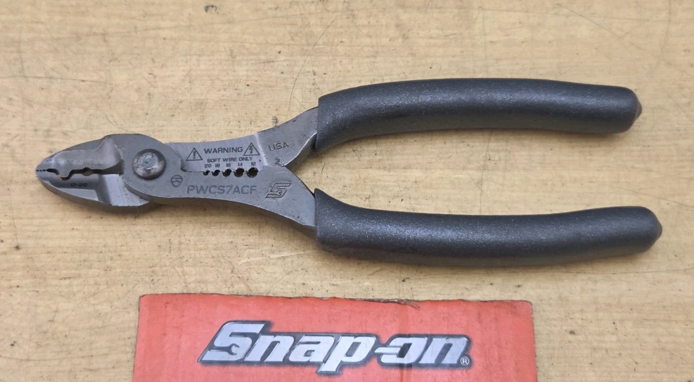 Snap On PWCS7ACF- 7" Dark Titanium Soft Grip Wire Stripper/Cutter/Crimper Pliers