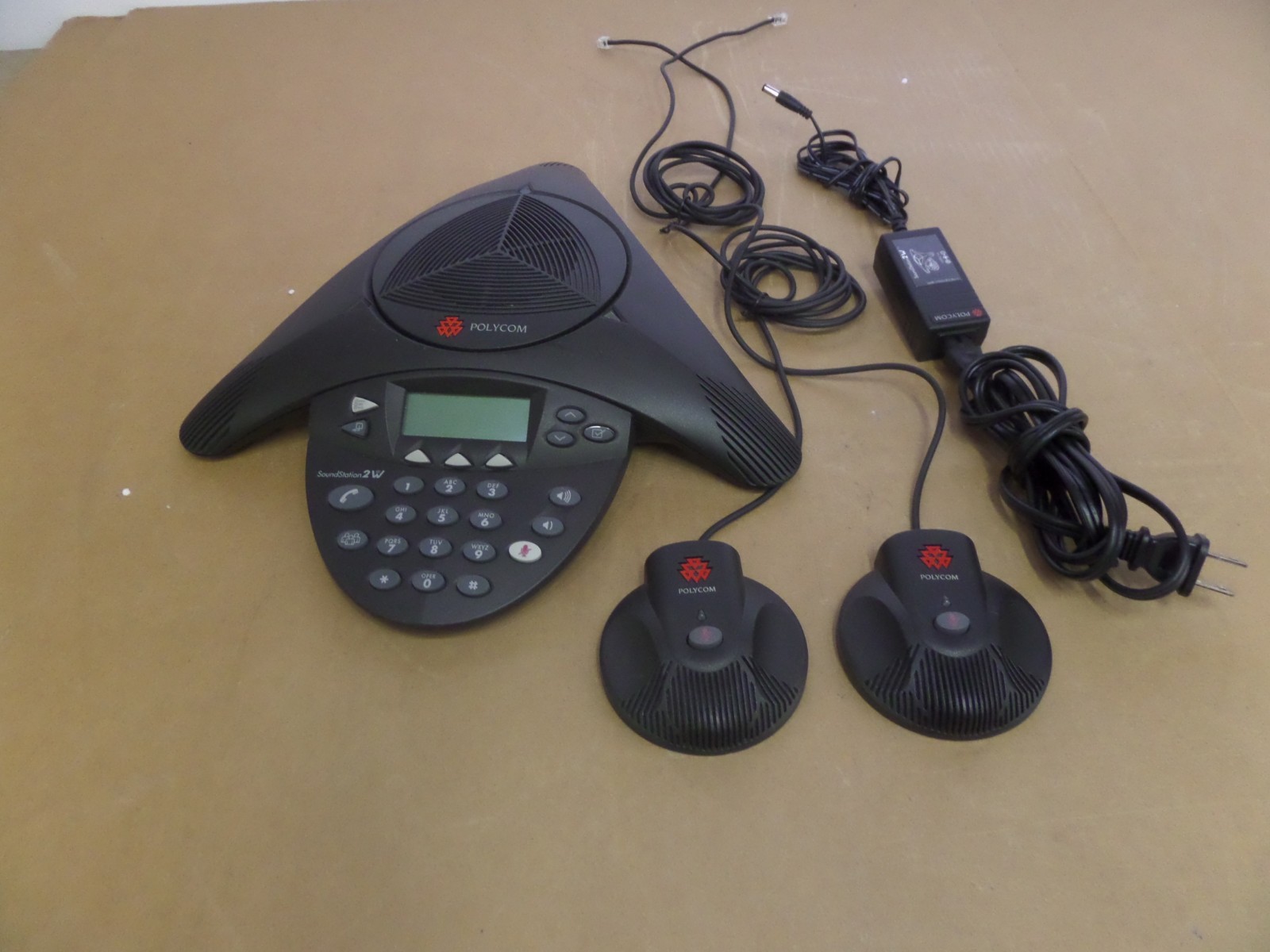 POLYCOM SOUND STATION 2W 2201-67800-160 W/ 2 EXTENDED MICROPHONE 2201-07155-005