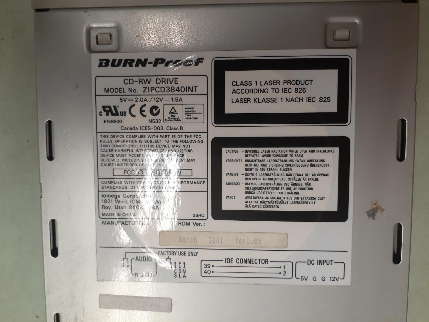 iOmega ZIPCD3840INT CD Rewritable Drive - Beige Bezel