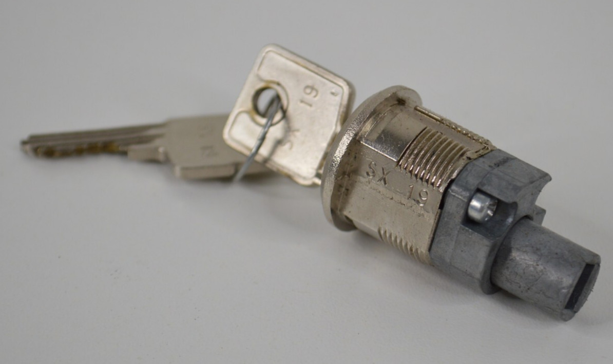 Lista SX19 Tool Cabinet Lock w/ 2 Keys SX-19 Replacement Part