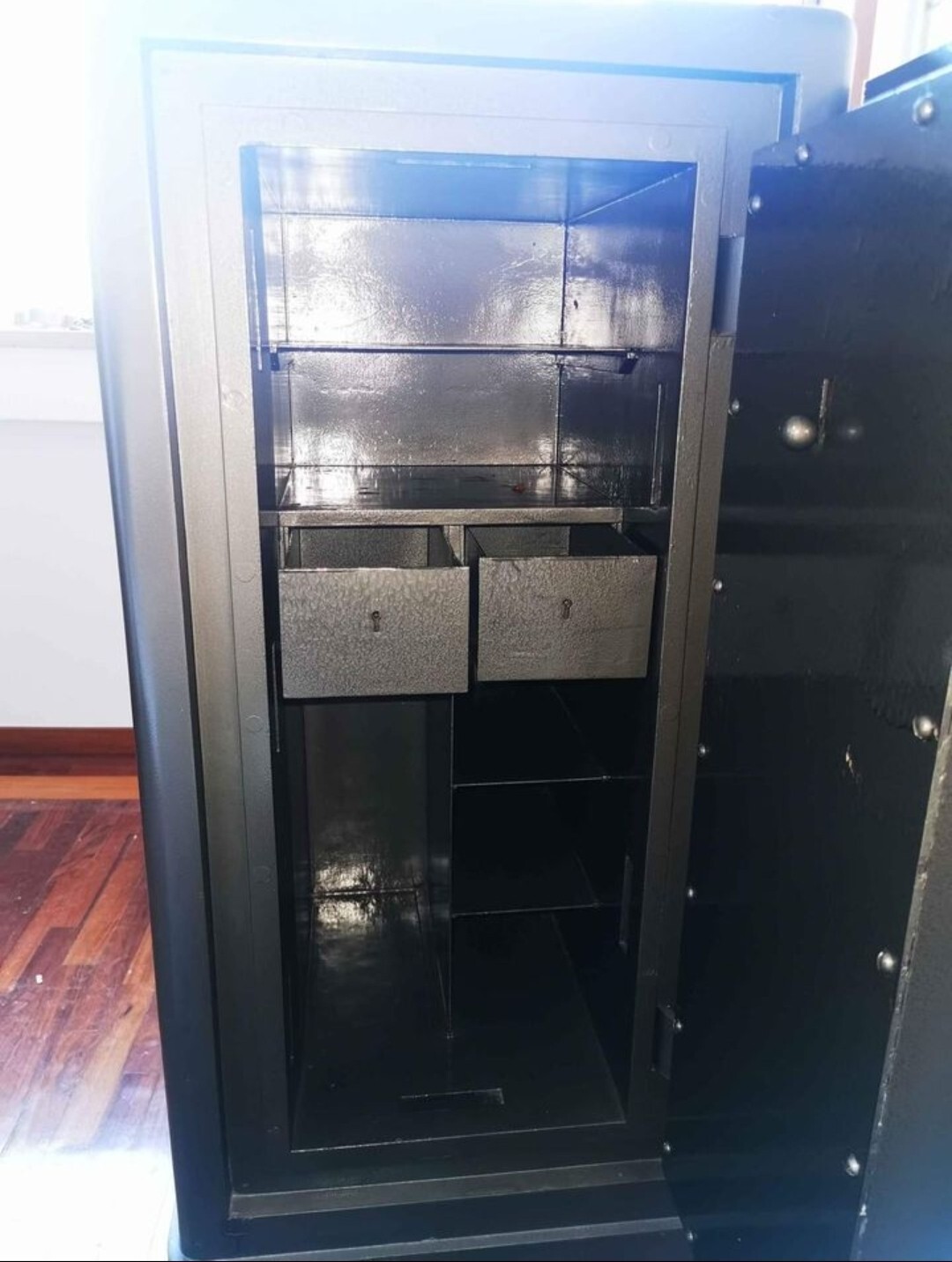 gebrauchter Safe