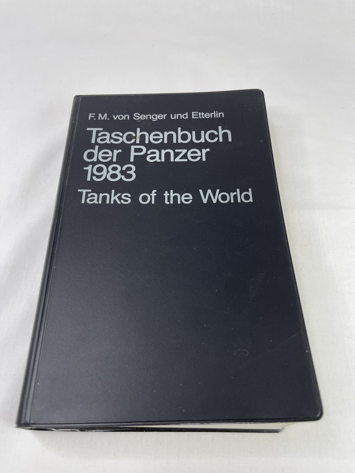 Taschenbuch der Panzer 1983 Tanks of the World - Cold War Era