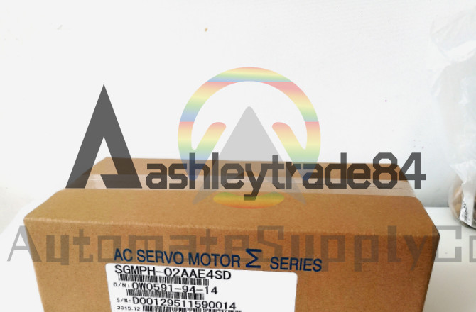 New 1pcs Yaskawa servo motor SGMPH-02AAE4SD