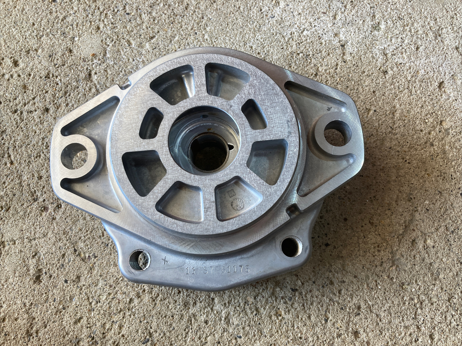 Parker Hannifin Style Hydraulic Gear Pump Flange