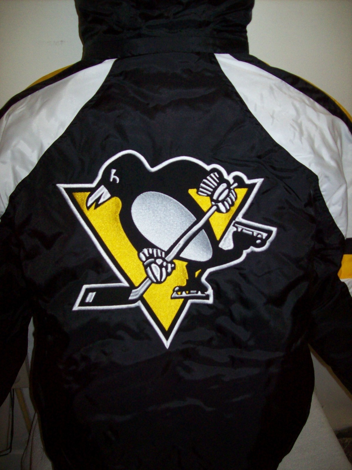 PITTSBURGH PENGUINS STARTER PRO LINE Hooded Parka SMALL, LARGE