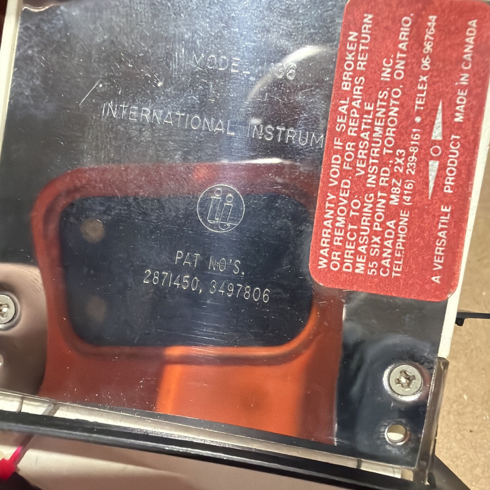 INTERNATIONAL INSTRUMENT 1136 VERTICAL METER
