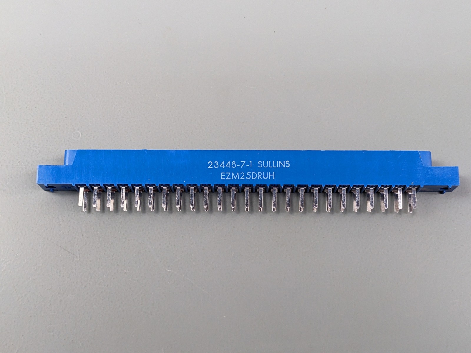 (2) Sullins EZM25DRUH Card Edge Connectors 50 Pin PCB Mount, 0.156in Spacing