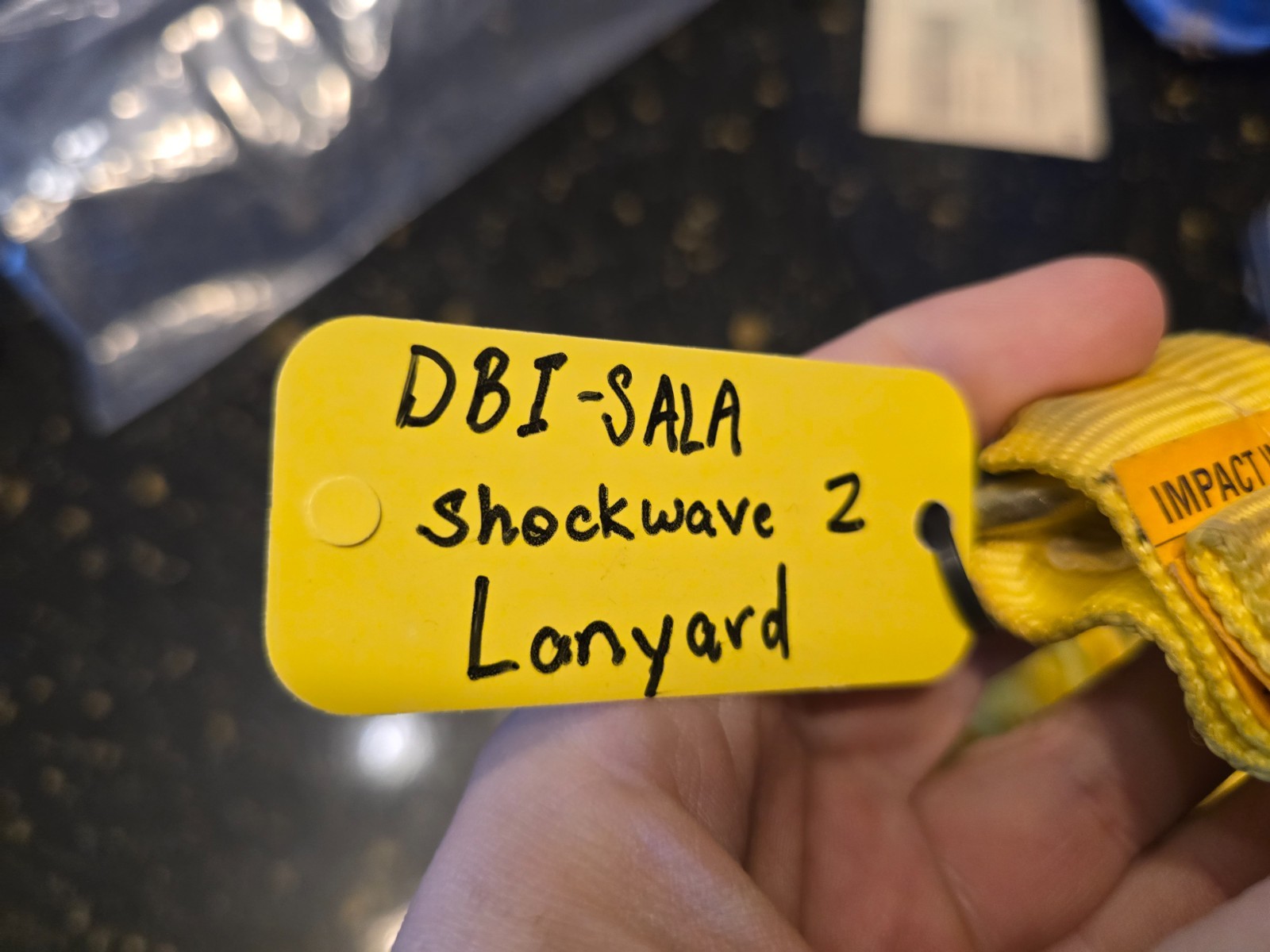3M DBI SALA Shockwave 2 Shock Absorbing Lanyard Fall Protection 6'