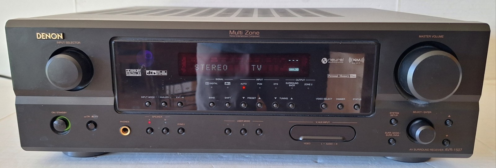 Denon multi zone AVR-1507 AM/FM Stereo Receiver w Remote Bundle