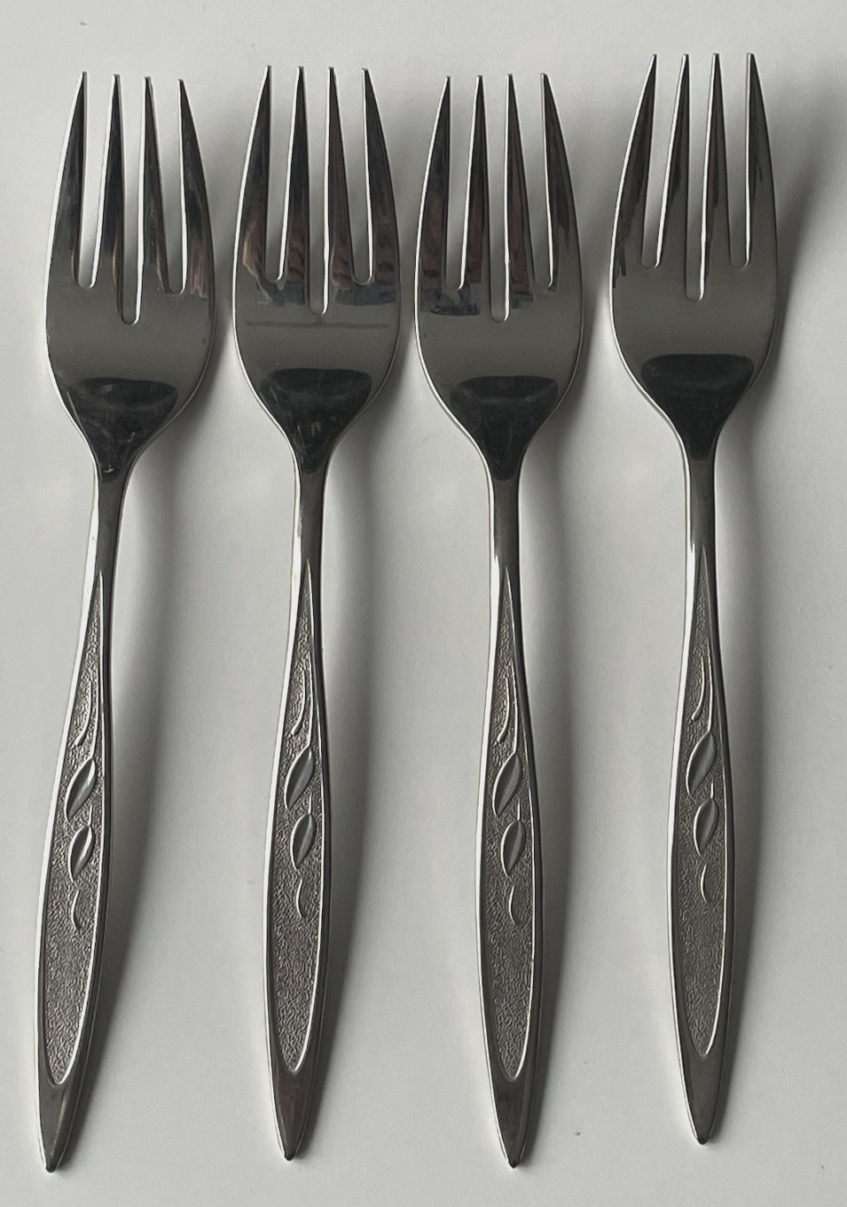 Wm A Rogers Premier Stainless Oneida LTD Royal Harvest Lot of 4 Salad Forks