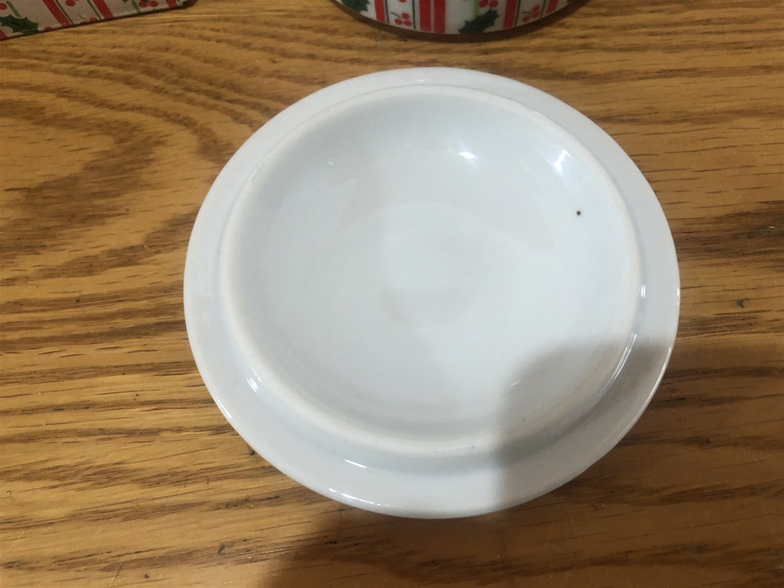 Enesco Designed Giftware Trinket Box Holly
