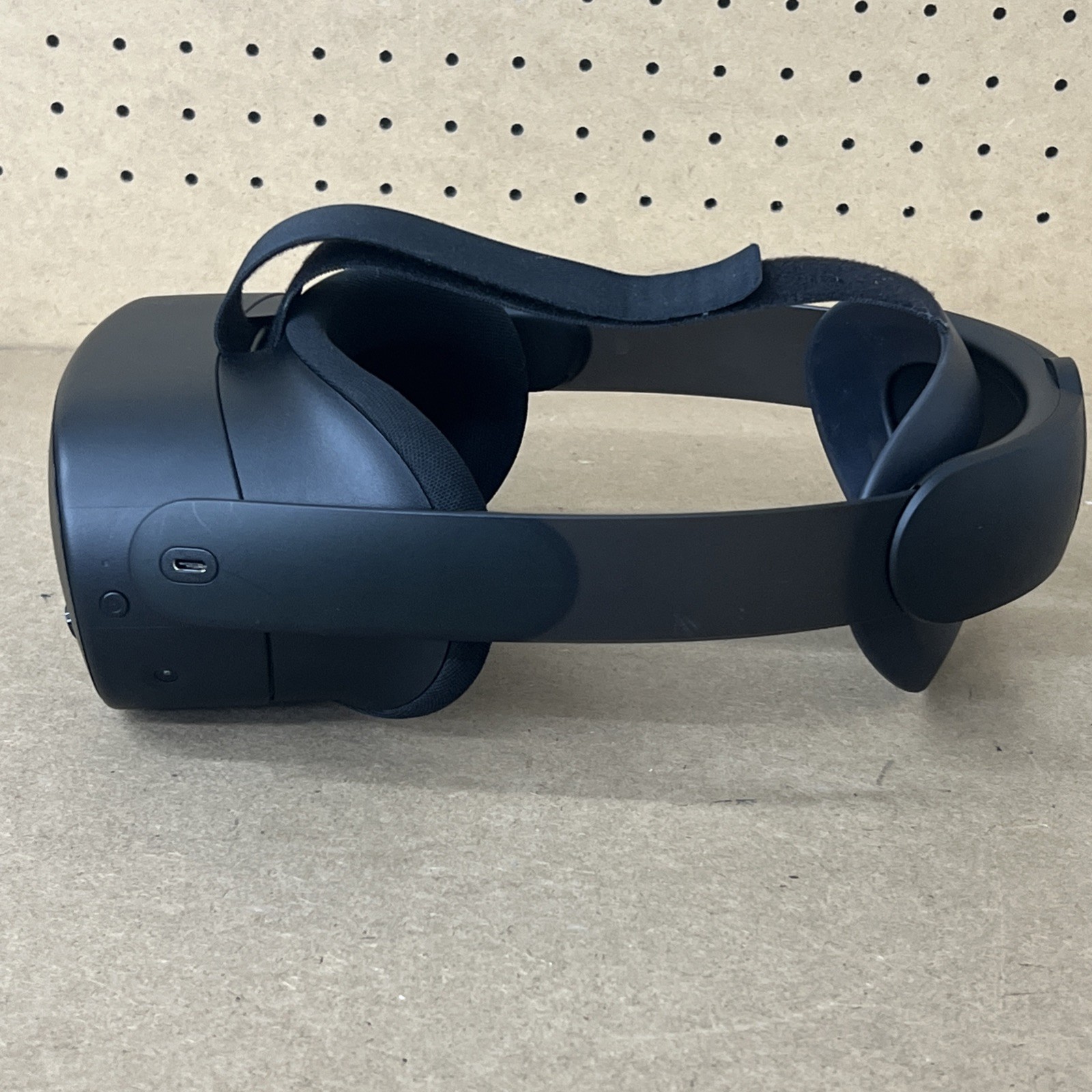 Meta Quest 3s Xbox Edition VR Headset & Joy-cons - Good *No Xbox Controller*