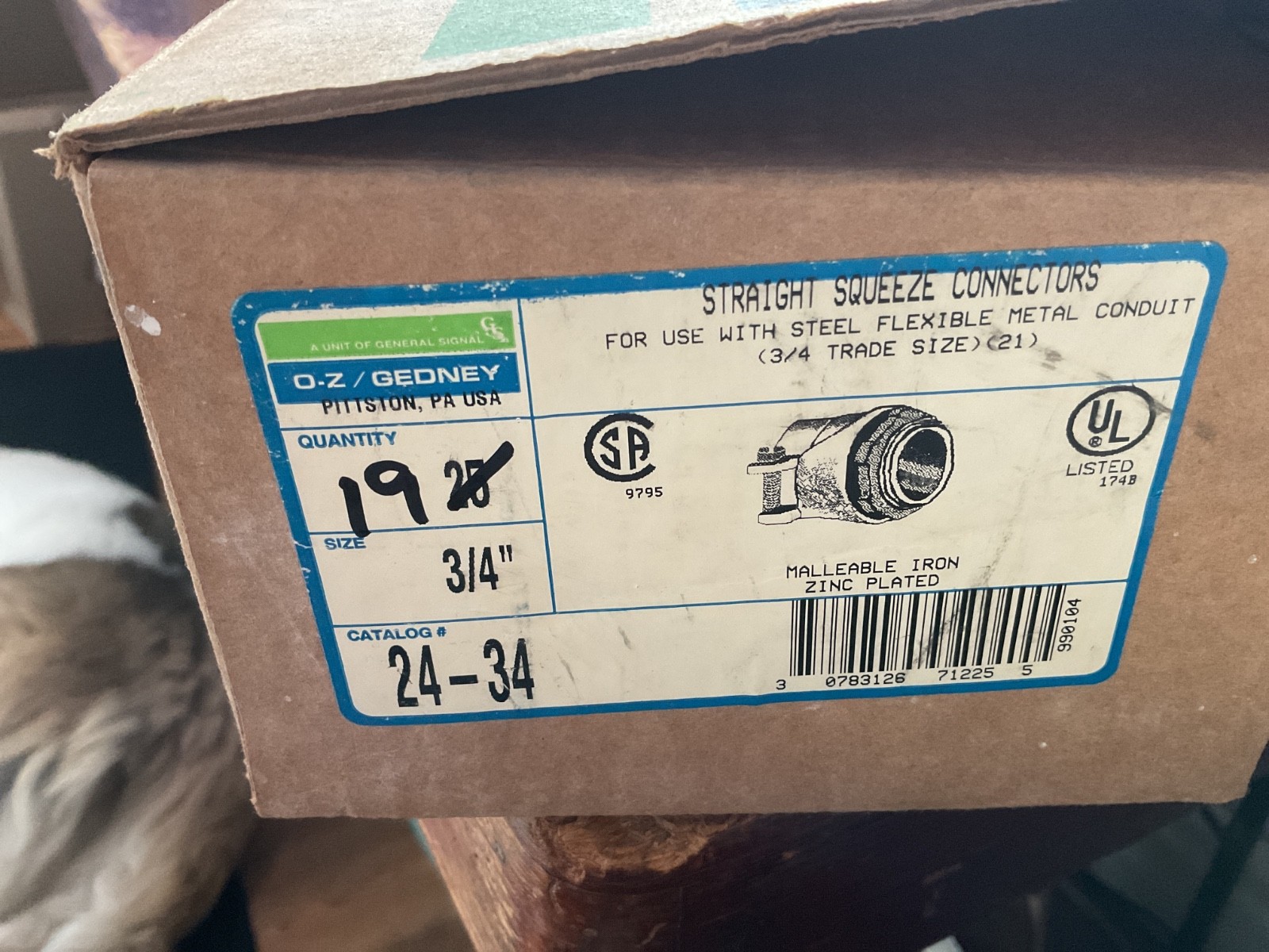 O-Z/GEDNEY 3/4" QTY 9 STRAIGHT SQUEEZE CONNECTORS 24-34 NIB (1481)