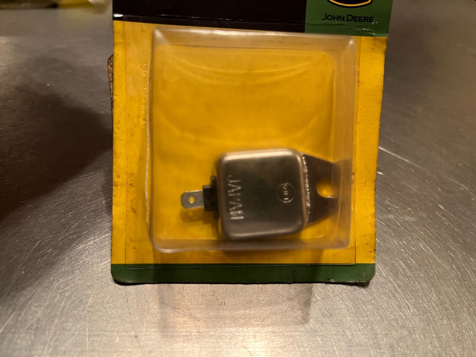 M119146   Genuine  OEM  John Deere  IGNITOR