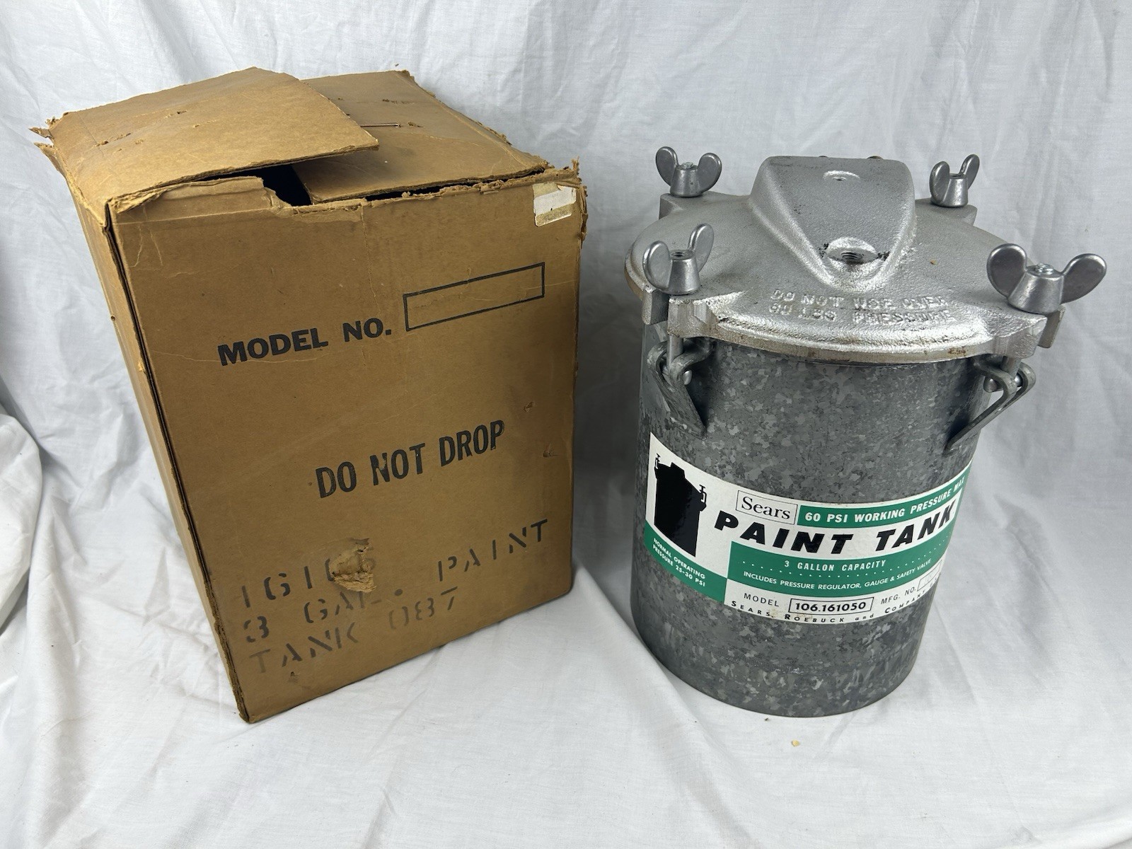 Sears Craftsman 106.161050 Heavy-Duty 3 Gallon Paint Tank New Open Box?
