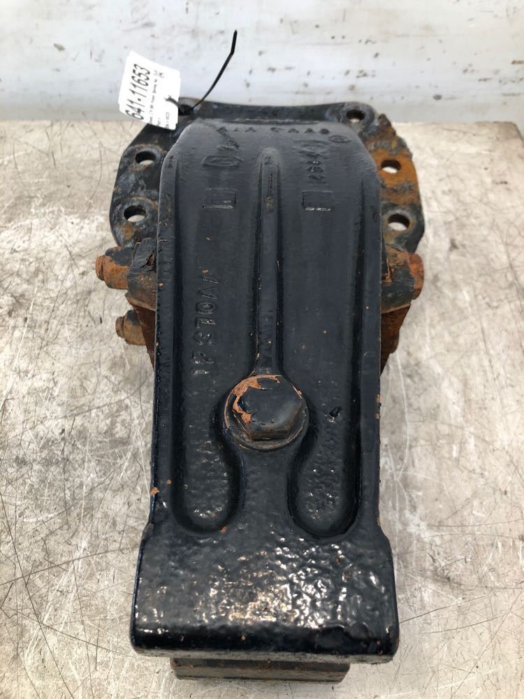 1999 Peterbilt 379 Suspension Bracket (641-11653)