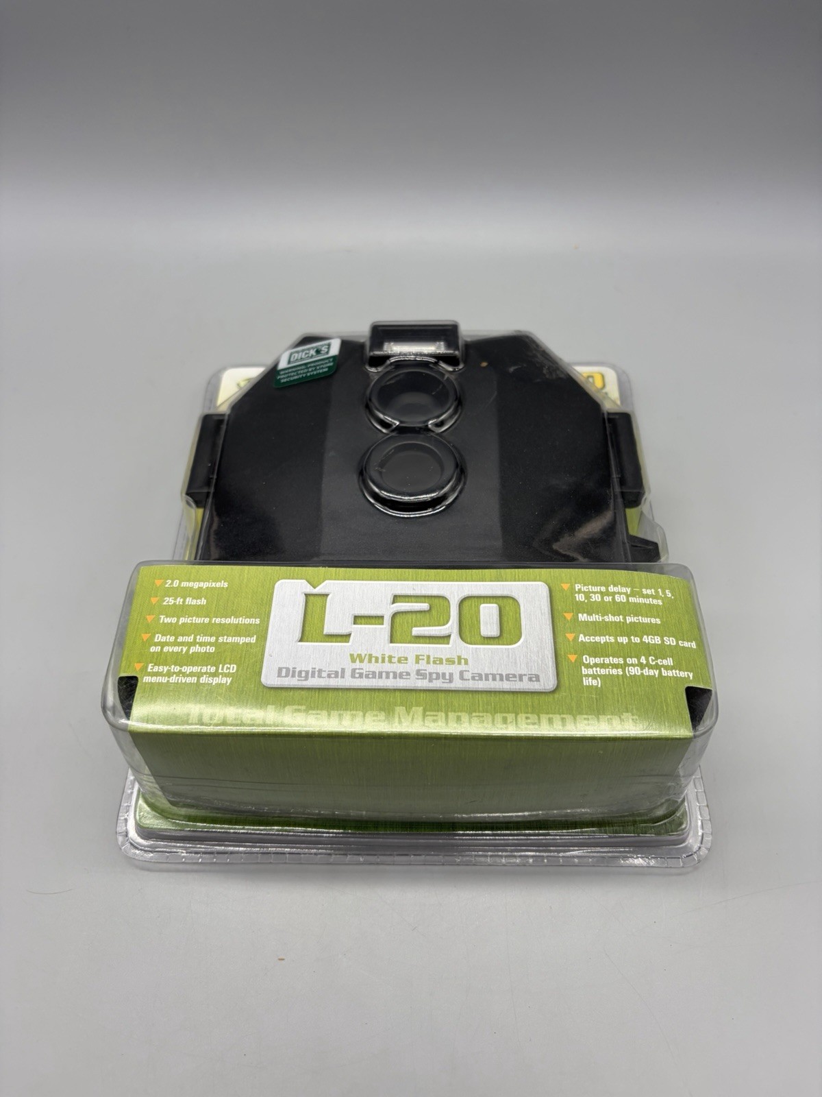 MOULTRIE L-20 Digital Game Hunting Camera - 2 Megapixels White Flash NEW