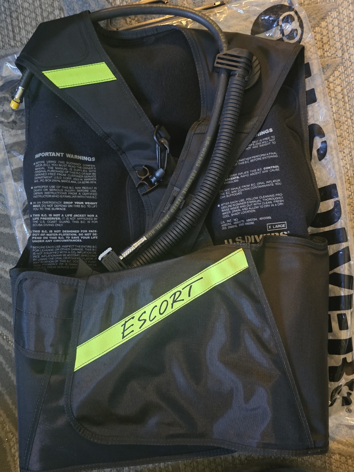 Vintage U.S. Divers Escort Scuba Diving BC Vest - Size XL - New in Bag NOS