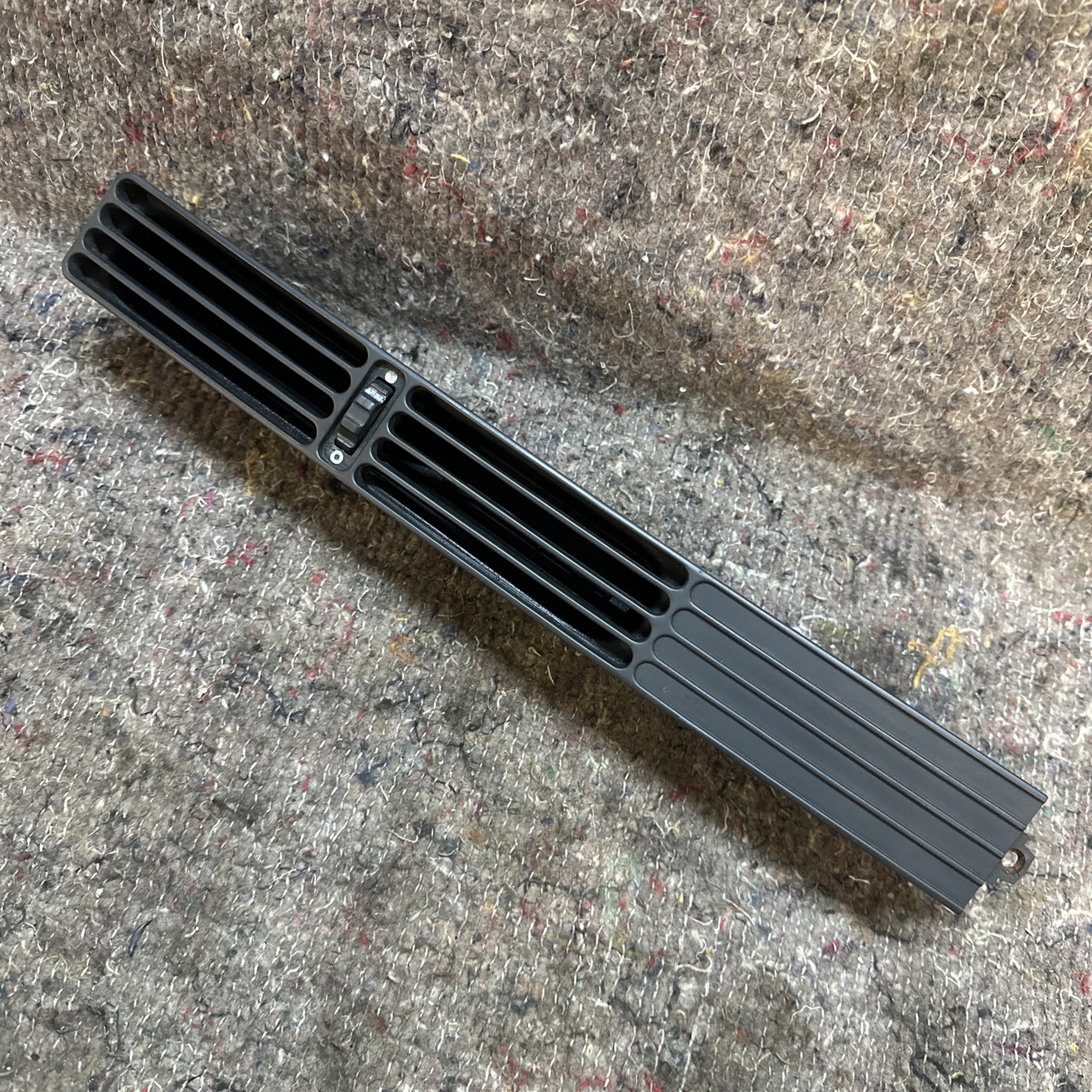 BMW E21 320I Heater Air Vent Grill Dashboard Dash Trims OEM 1366406 1366408 - 31