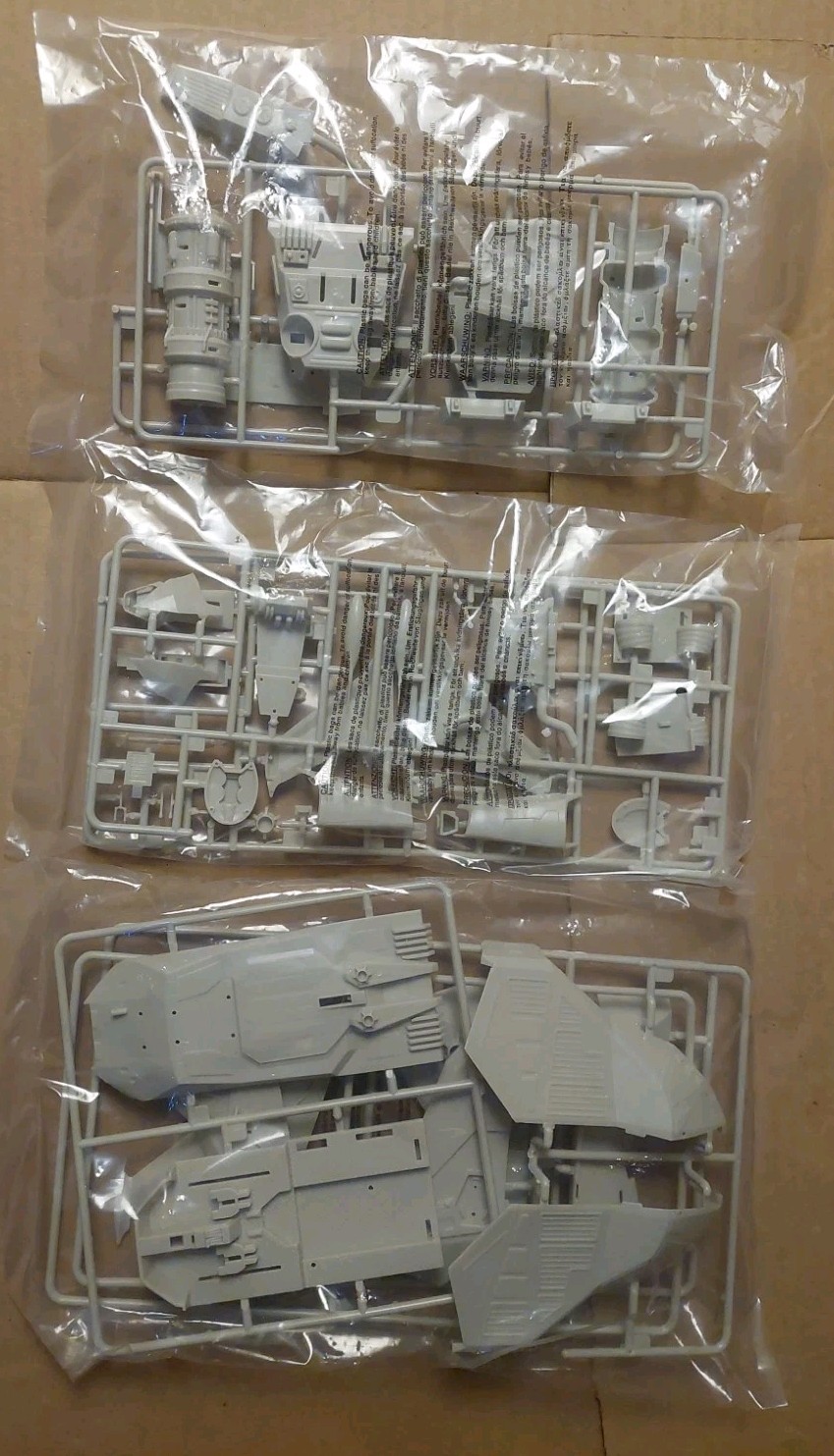 Moebius Battlestar Galactica Colonial Raptor and Armament Set Model Kit