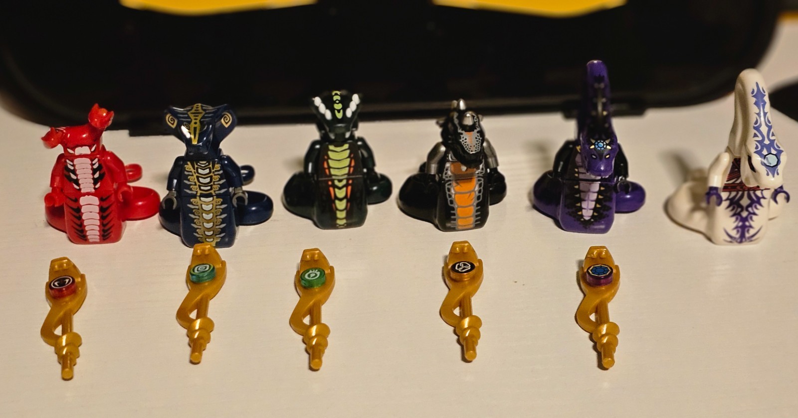 Custom Lego Ninjago Fangtom + Staffs Rise of the Snakes Lot Of 6! 9450 9446 9445