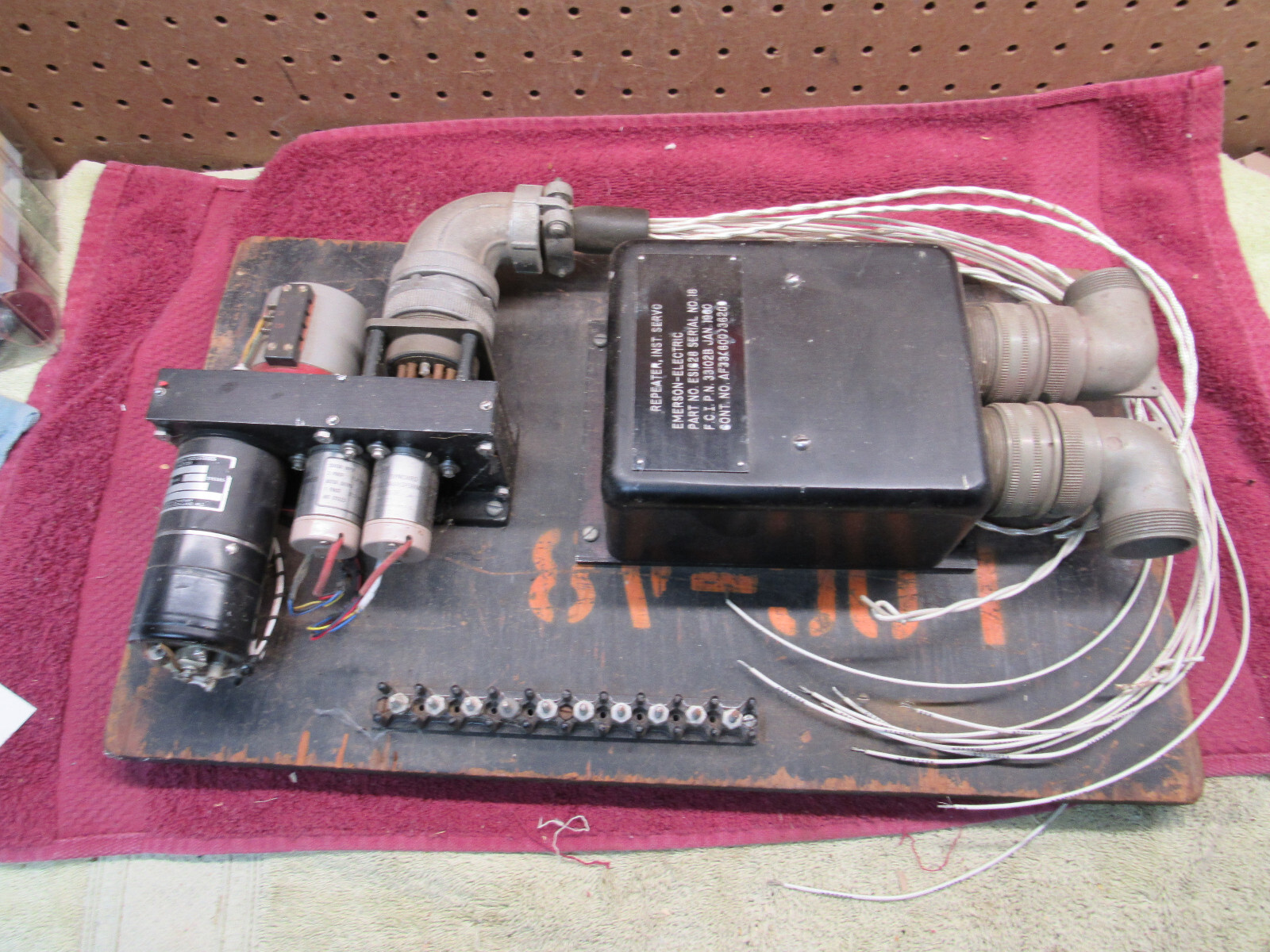Vintage Aircraft Radio Repeater Emerson ES1628 SERVO THOMAS EDISON KEARFOTT SYN