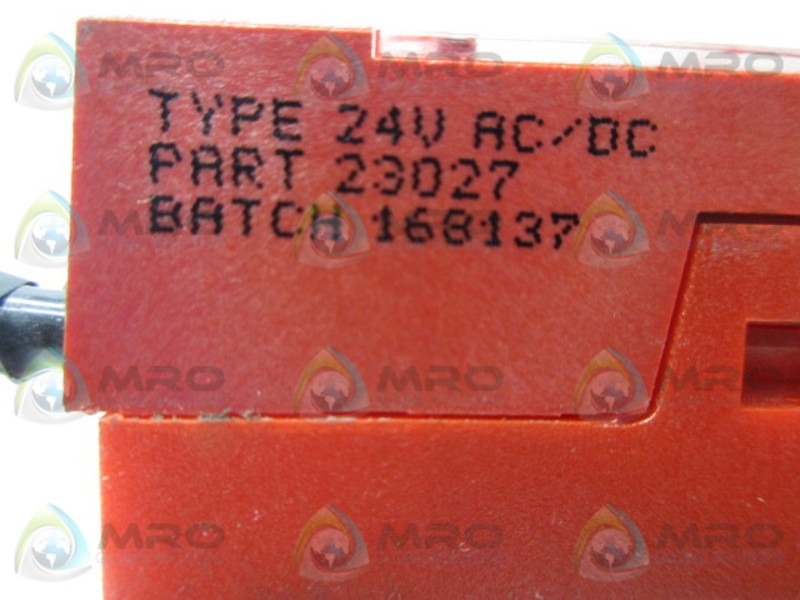 ALLEN BRADLEY 23027 SAFETY RELAY UNMP
