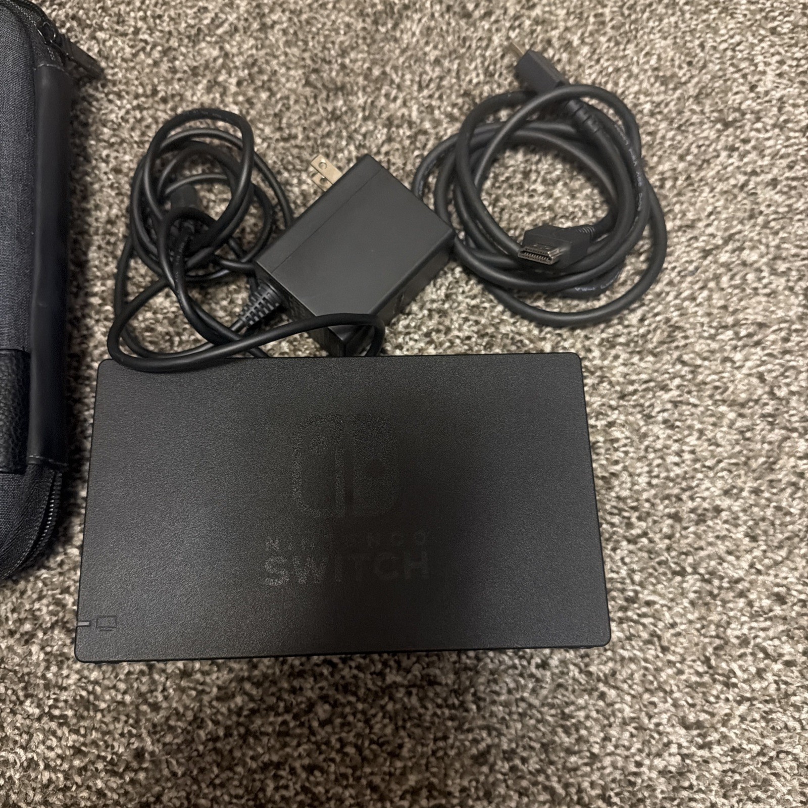 Genuine Nintendo Switch Charging Dock BUNDLE ( HAV-007 ) + Cords & Extra