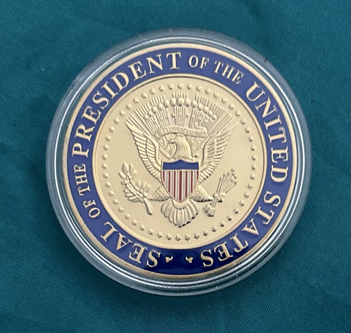 TRUMP WHITE HOUSE Signature CHALLENGE COIN 2025 INAUGURATION REPUBLICAN MAGA GOP