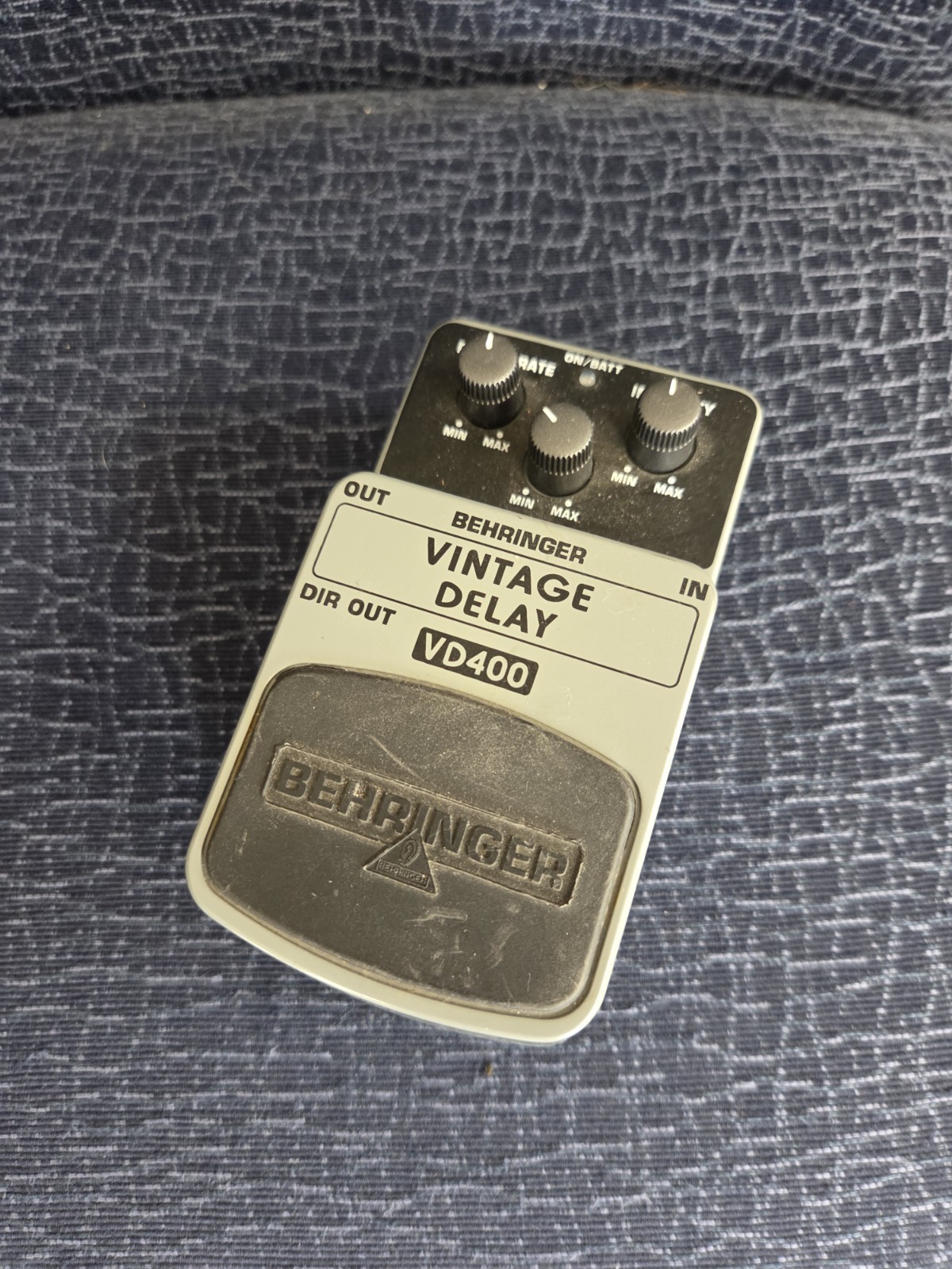BEHRINGER VINTAGE DELAY VD400