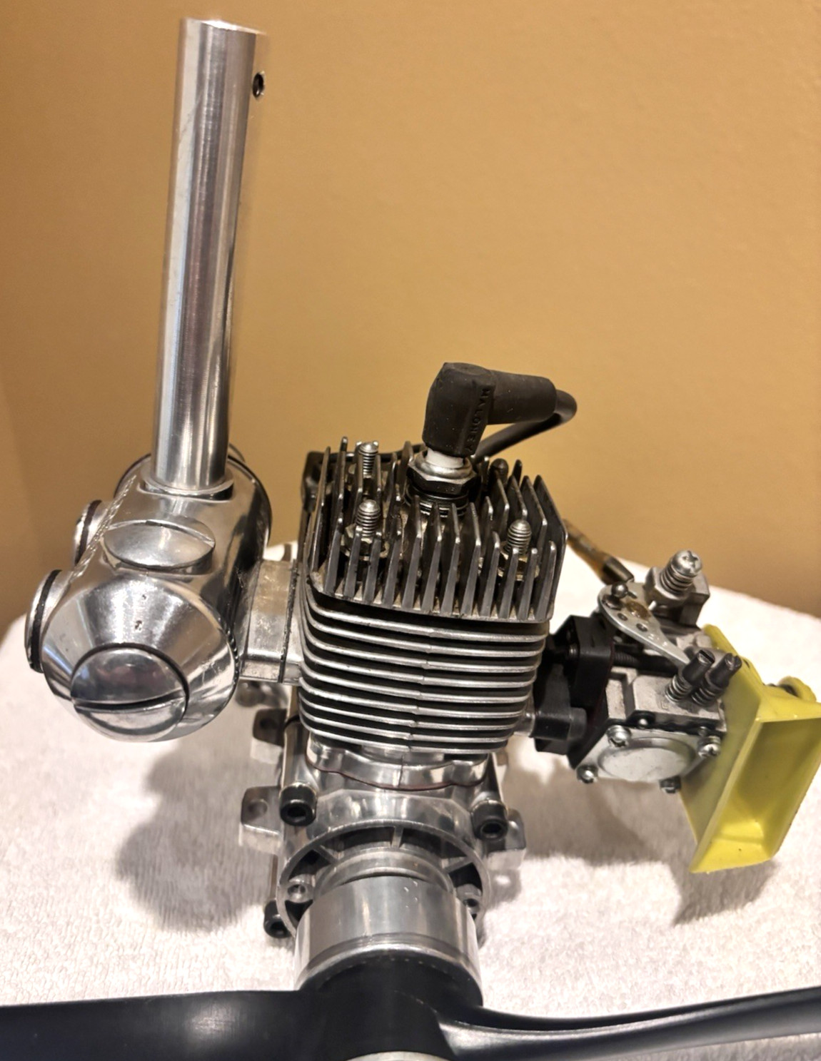 Maloney 100 RC Airplane Engine with 15" Prop